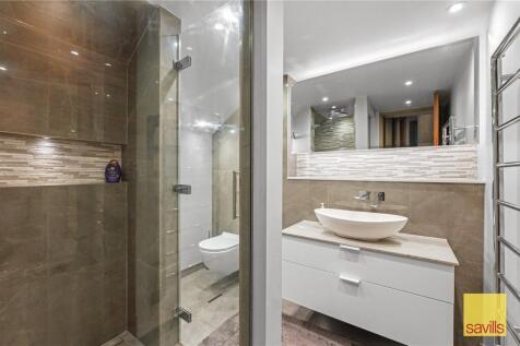 En Suite Shower