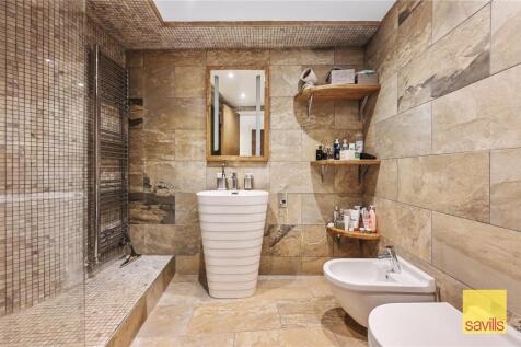 En Suite Shower