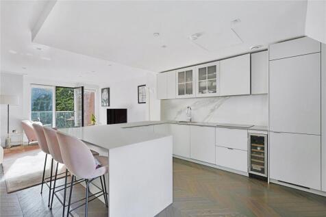 Kitchen/Dinning Area