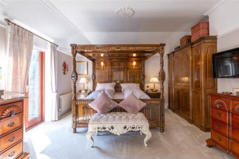 Principle Bedroom