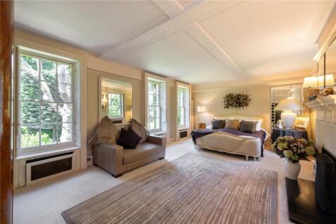 Principle Bedroom