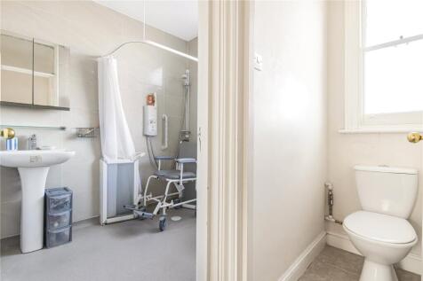 Shower &amp; Wc
