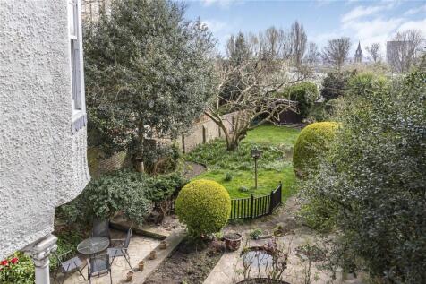 Patio / Garden