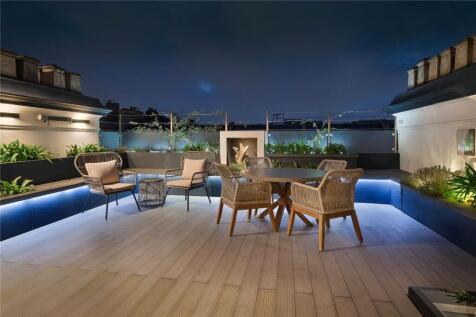Roof Garden (West)