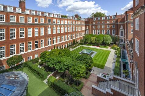 Courtyard View