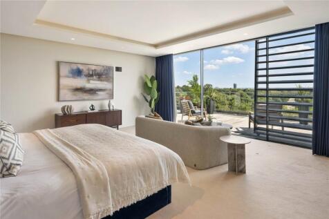 Principal Bedroom