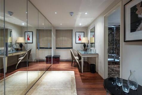Dressing Area