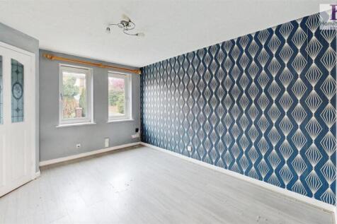 235aed4e-3-Danby-Avenue-04282025_115126.jpg