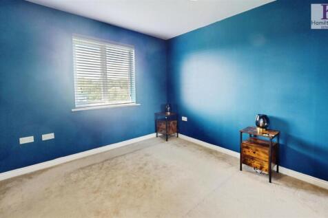 43d1de4c-Newhall-Park-Drive-07162025_145611.jpg