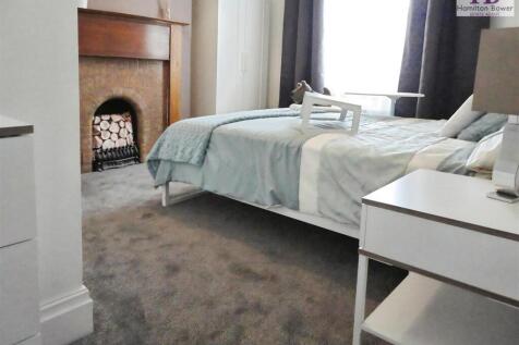 c718ff85-23 20alex4.jpg