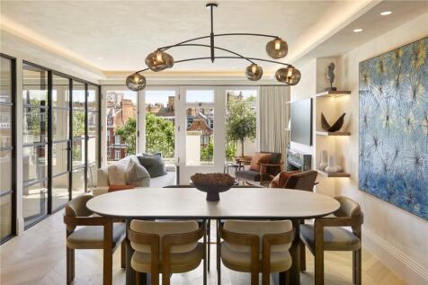 Dining / Reception