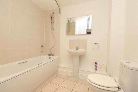 13 Flowerdown Ct (11).jpg
