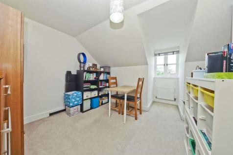 Bedroom 3.jpg