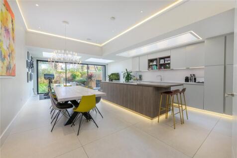 Kitchen / Breakfast
