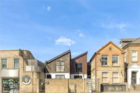 Roehampton Lane