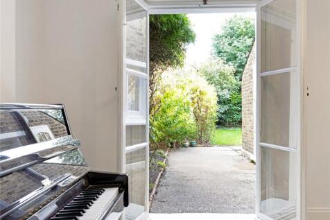 Access To Garden