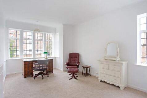 Study / Bedroom