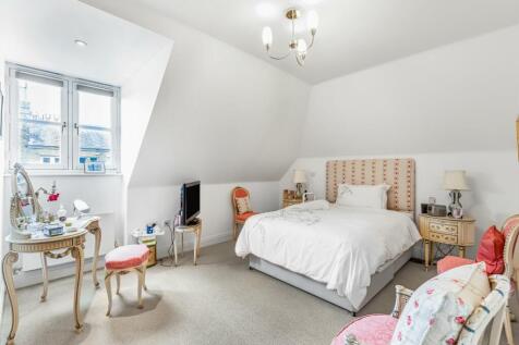 Principle Bedroom