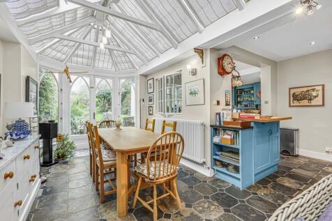 Conservatory/Dining