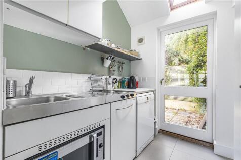 Studio Kitchen