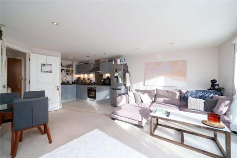 Kitchen/Reception