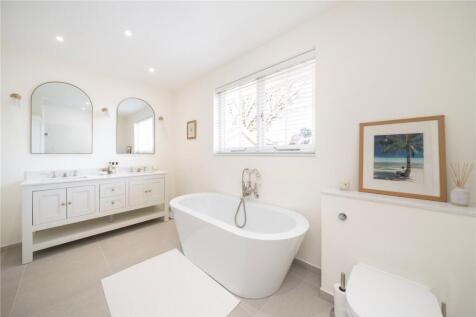 Principal Bathroom