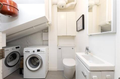 Cloakroom/Utility