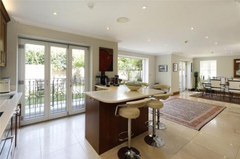 Island/Breakfast Bar