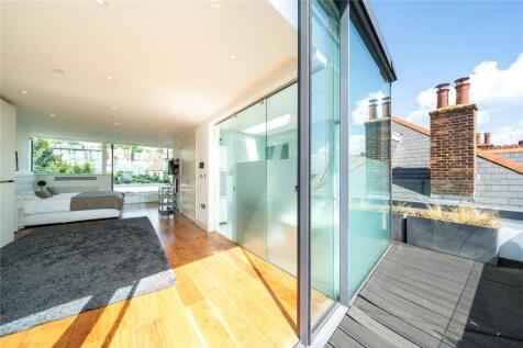 Bedroom/Balcony