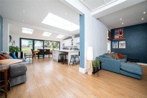Kitchen/Living