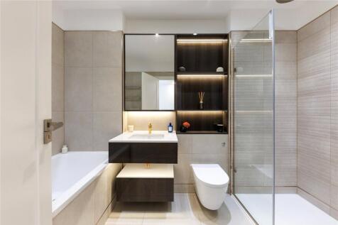 En Suite Bathroom