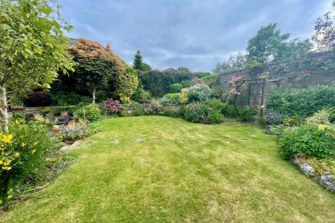 Garden 3.jpg