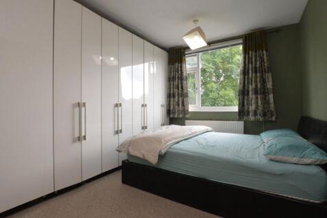 BedRoom1 - Copy.jpg