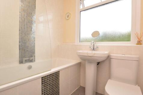 Bathroom - Copy.jpg