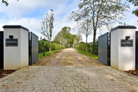 Entrance Gates