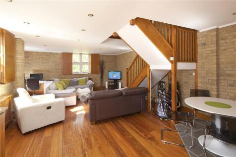 Polo Mews