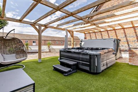 Outdoor Area