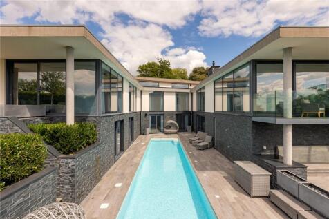 Pool/Terrace