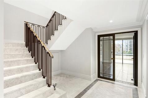 Apt 6, William St