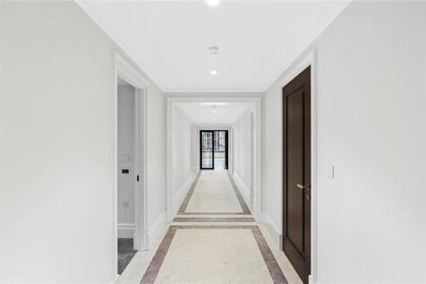 Apt 6, William St