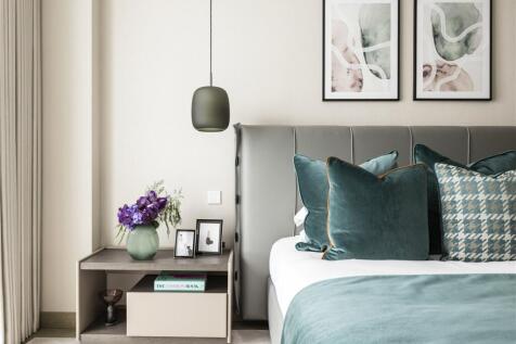 Apartment 21