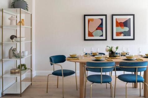 Reception/Kitchen