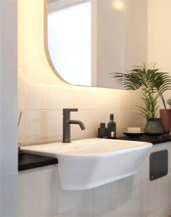 Bathroom Vignette