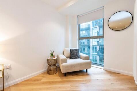Show Apartment