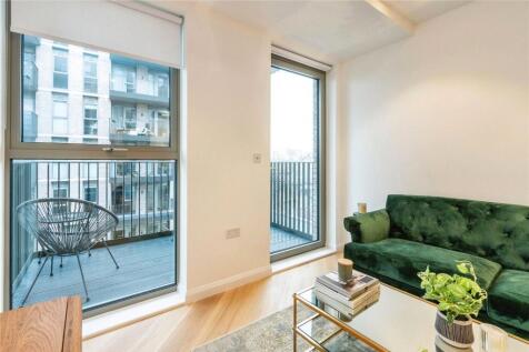 Show Apartment