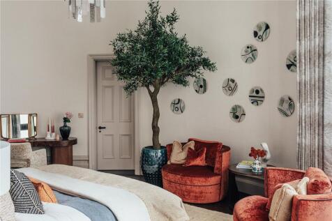 Principle Bedroom