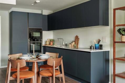 Show Apartment