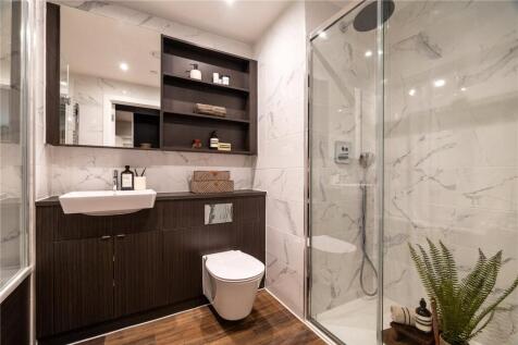 Primary En-Suite