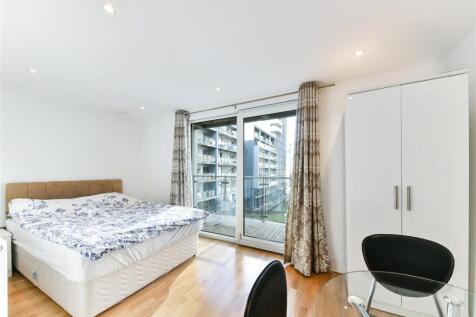 Studio Bedroom