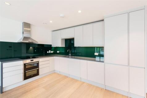 Kitchen / Reception